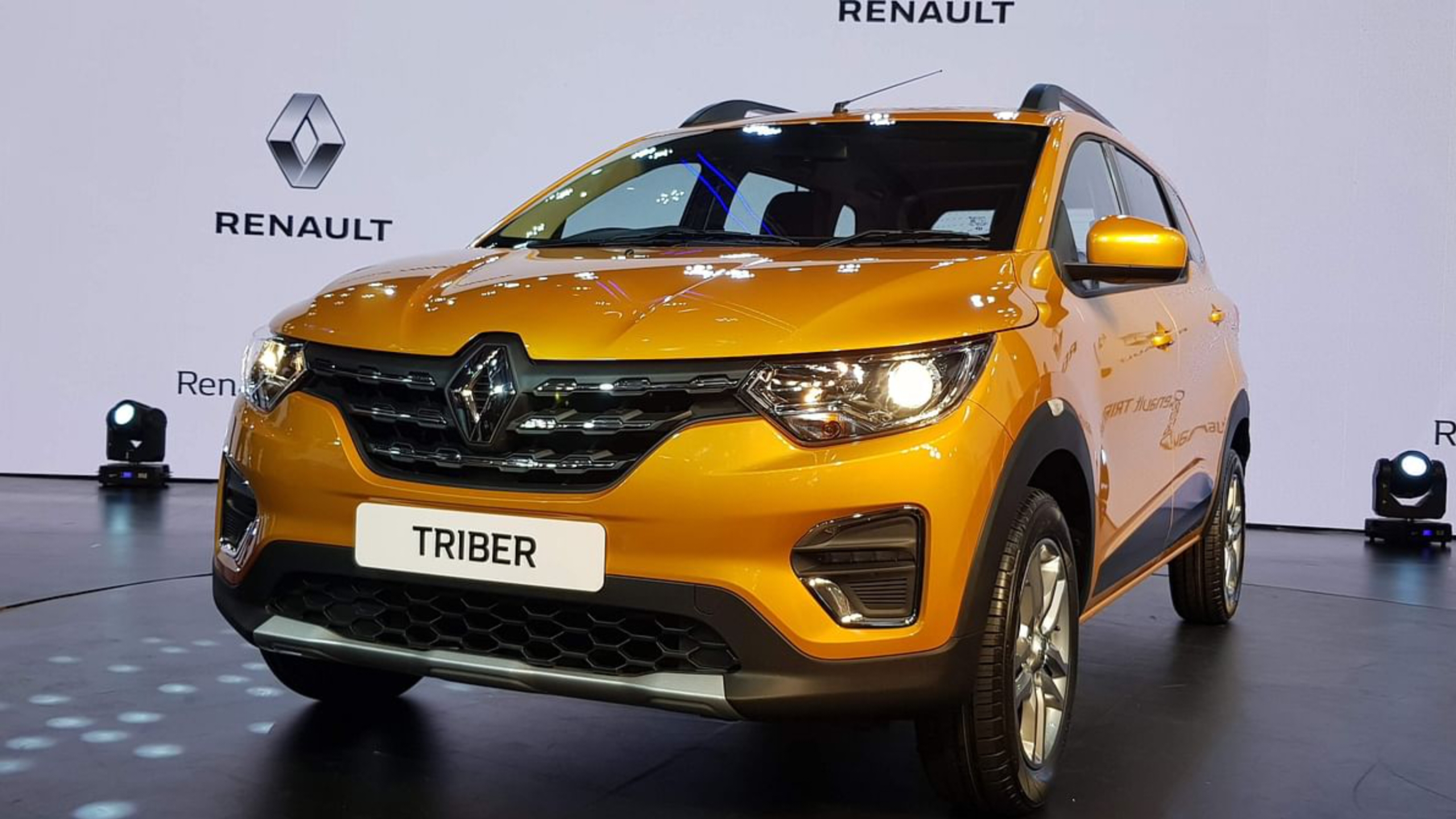 Renault Triber MPV Car